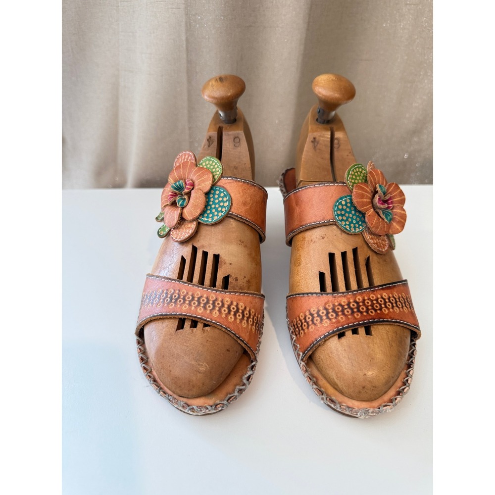 L'Artiste Spring Step Leather Floral Slide Sandals Tan Multi Color Size 38